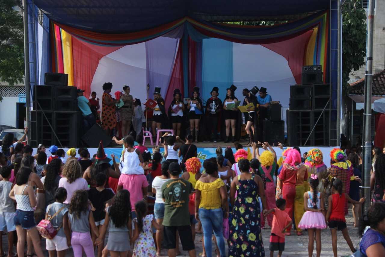 Feira Literária Camacan